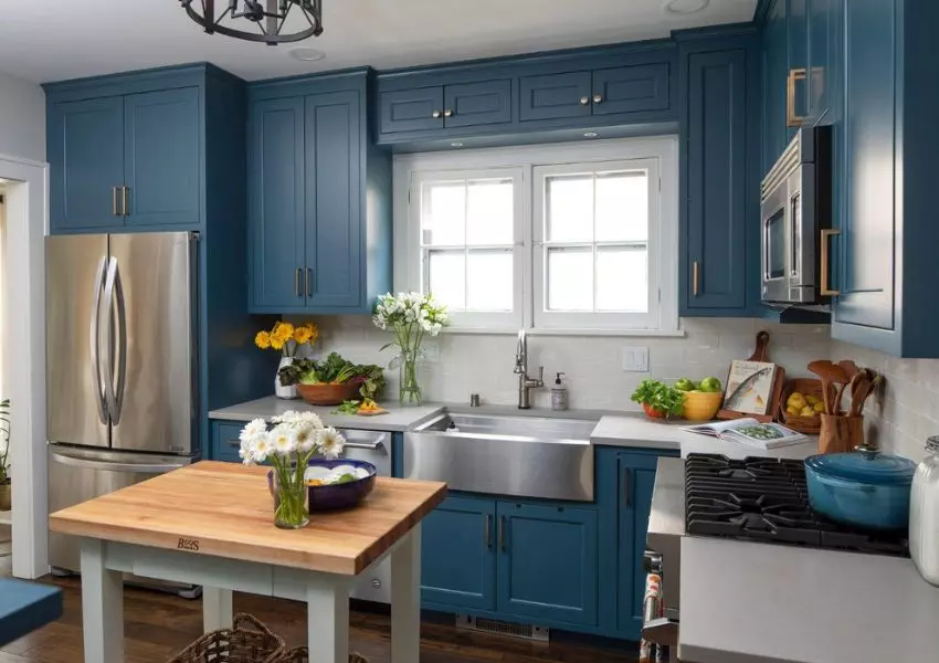steel blue sleek kitchen cabinets